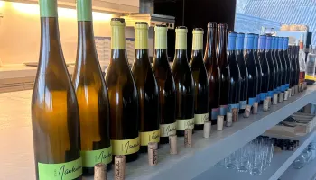 Samstagslunch: Gantenbein-Raritäten aus den letzten 20 Jahren im «à table - das eventlokal» im Weingut Gantenbein